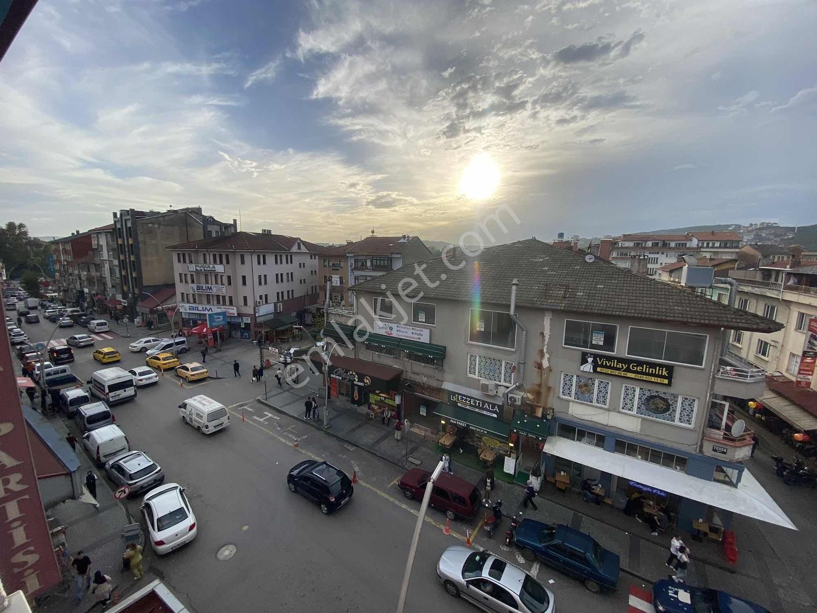 Şahinoğlu Emlakdan Pazaryerinde Kiralık Ofis - Görsel 2