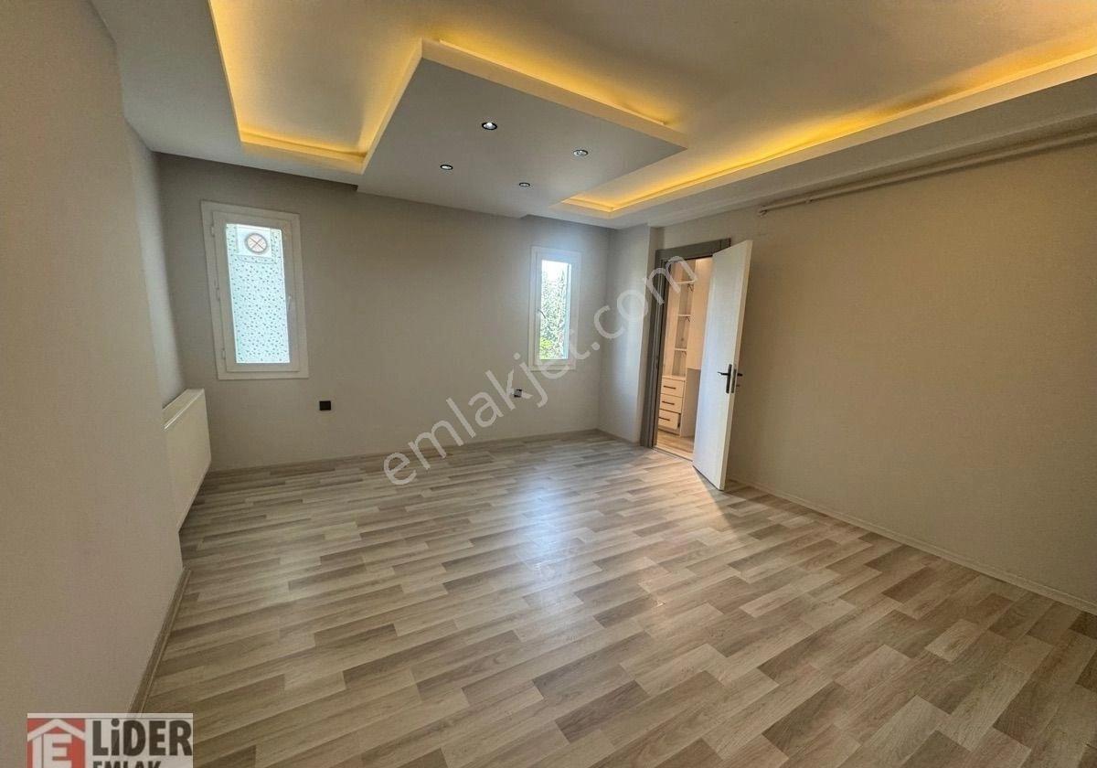 Lider’den Adana Çukurova Yurt Mahallesinde 2+1 Lobi Girişli Ankastreli Geniş Oturumlu Satılık Daire - Görsel 8