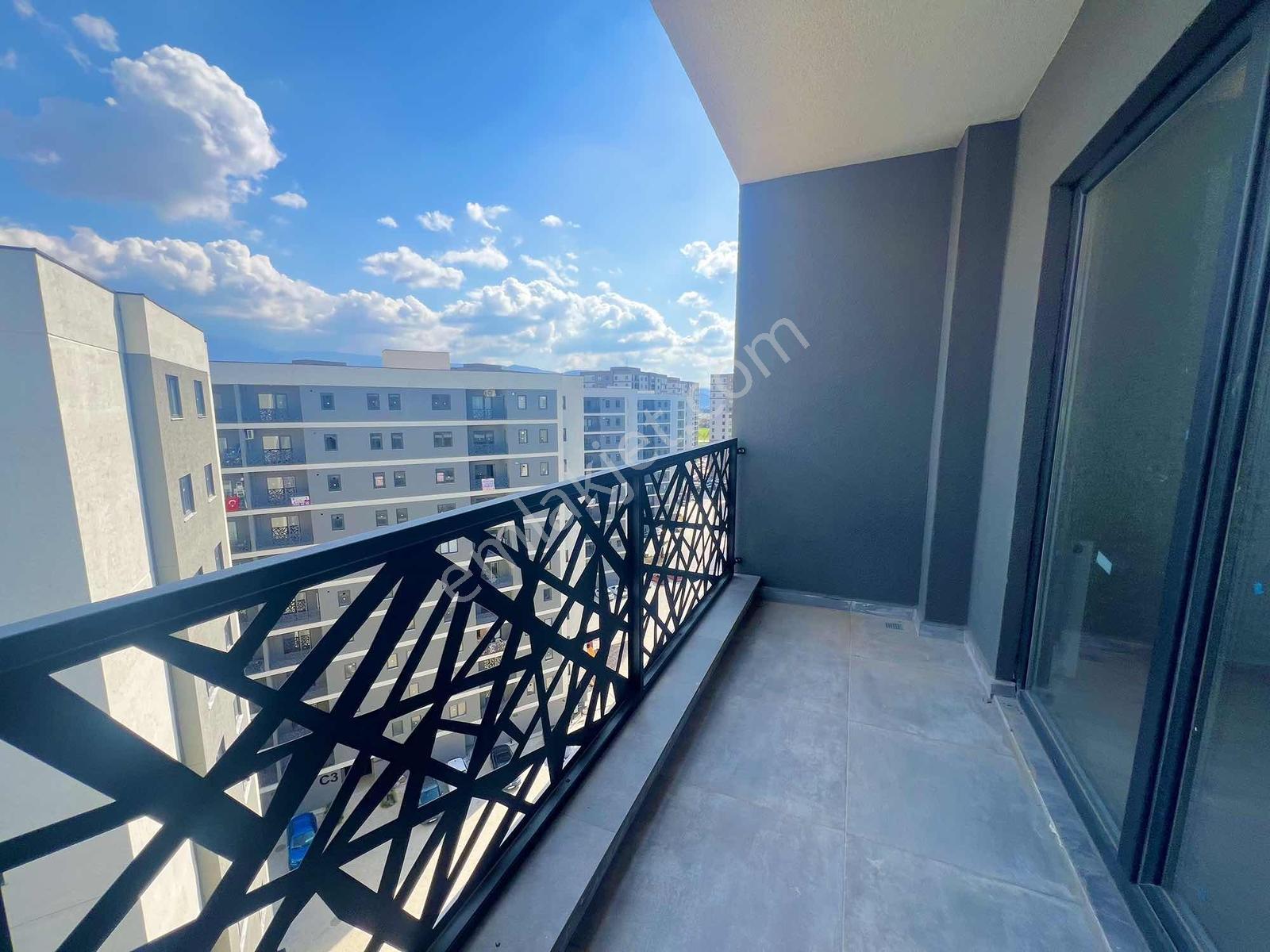 Prestij Yeni Hayat'ta Kiralık 3+1 Çift Cepheli Köşe Daire - Görsel 17