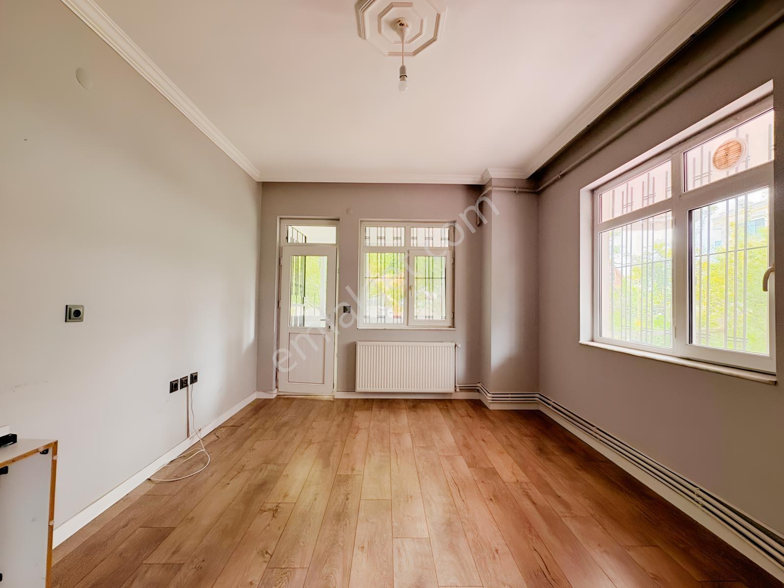 Uğur Kurtulmuş'tan Güzeloba'da Doğalgazlı Kiralık 2+1 Daire - Görsel 11