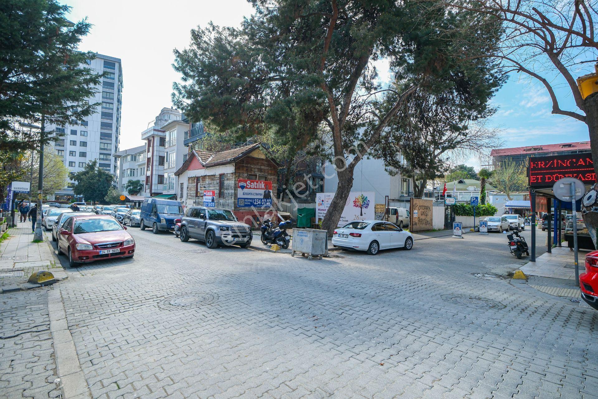 Bostancı Marmaray Girişinde 2 Katlı Bahçeli 2.dereceden Müstakil - Görsel 19