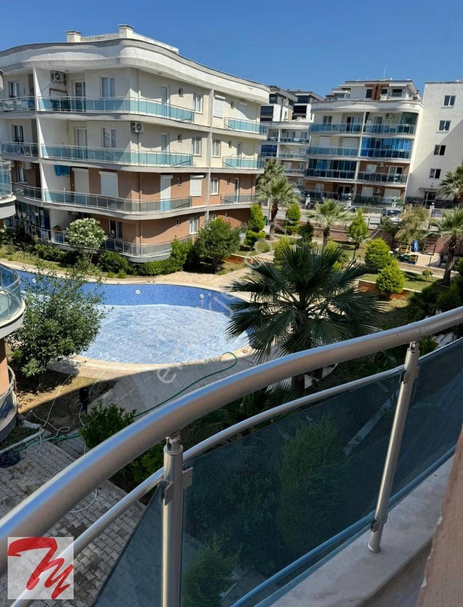 Kuşadası'nda Güvenlikli Havuzlu Sitede Satılık Daire - Görsel 7