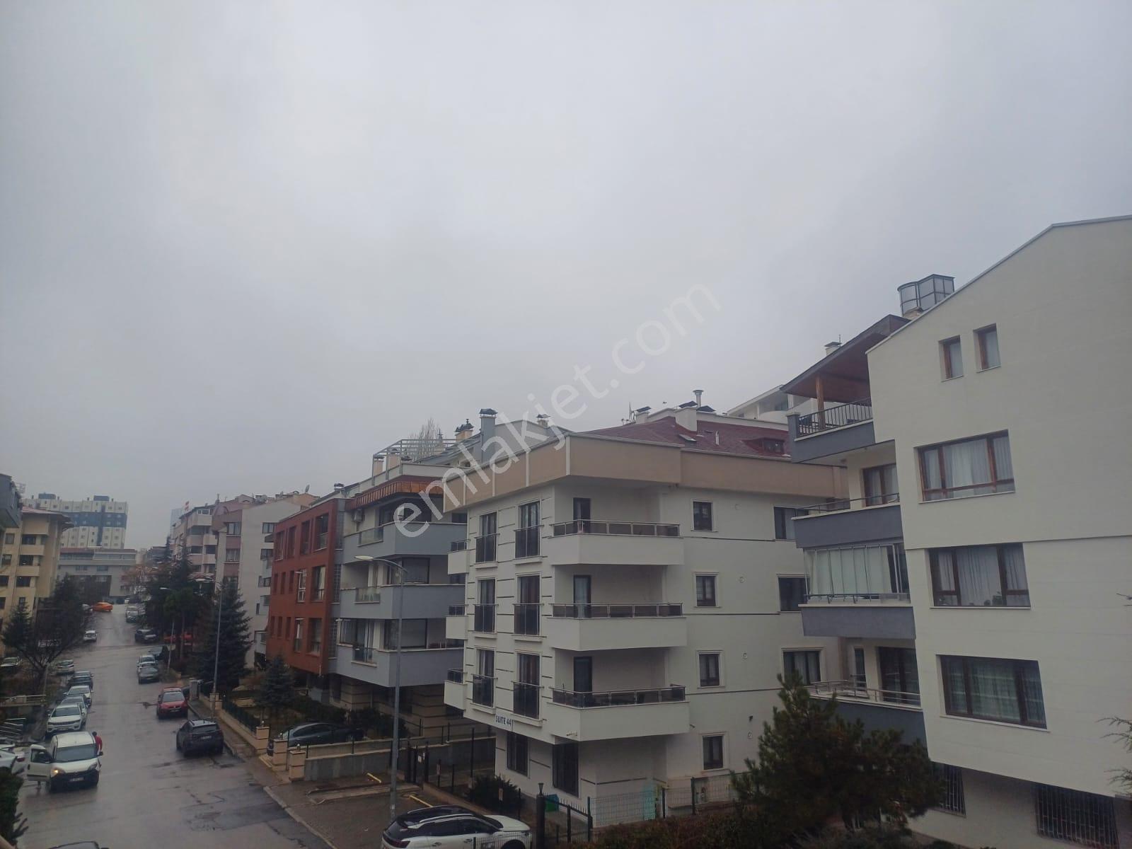 Çankaya Birlik Yaşam Hastenesine Yakın Manzaralı Asansörlü Kapalı Otoparklı 4+1 Satılık Daire - Görsel 43