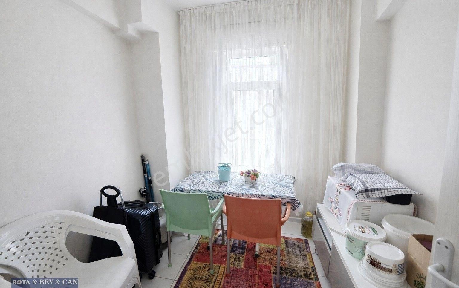 Rota'dan | Site İçerisinde | Bakımlı | Köşe Konum 3+1 Daire - Görsel 11