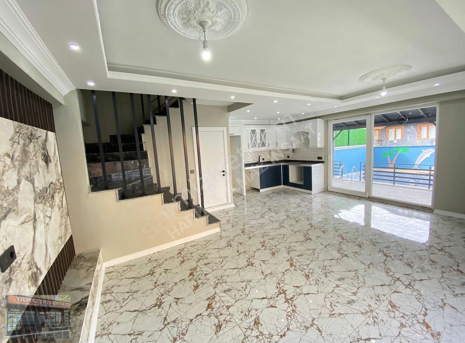 Harunyılmaz İnşaa"ttan 4+1 210m2 Havuzlu Otaparklı Muthiş Villa - Görsel 8