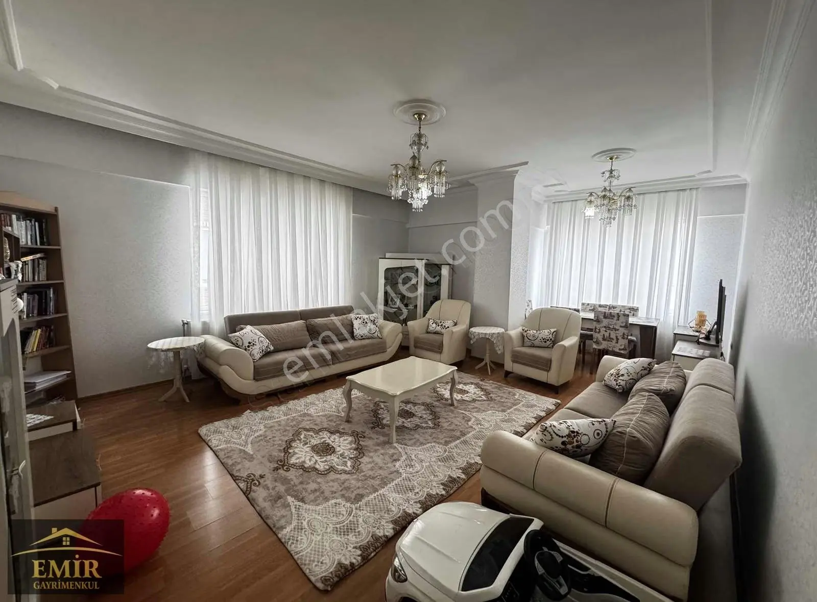 Emir Gayrimenkulden Satılık 3+1 Masrafsız Daire