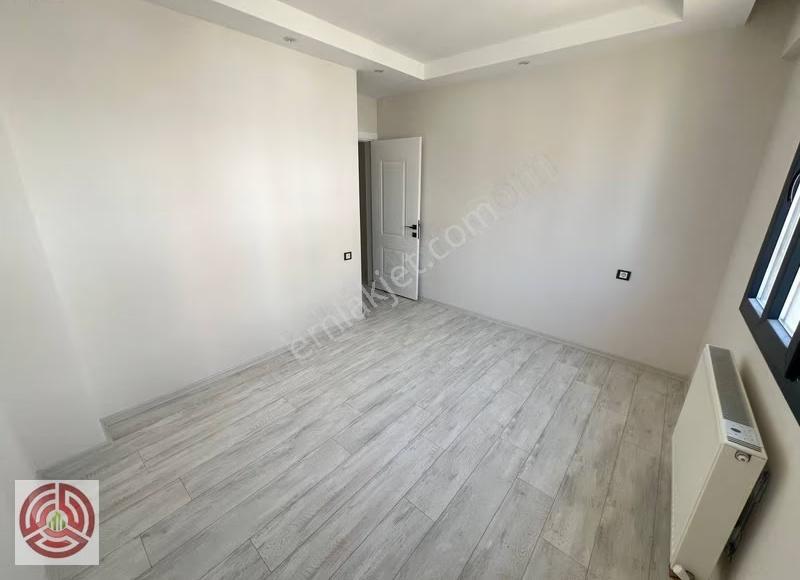 Emir Grup'tan Pazar Yerinde 2+1 Kiralık Arakat Sıfır Daire - Görsel 7