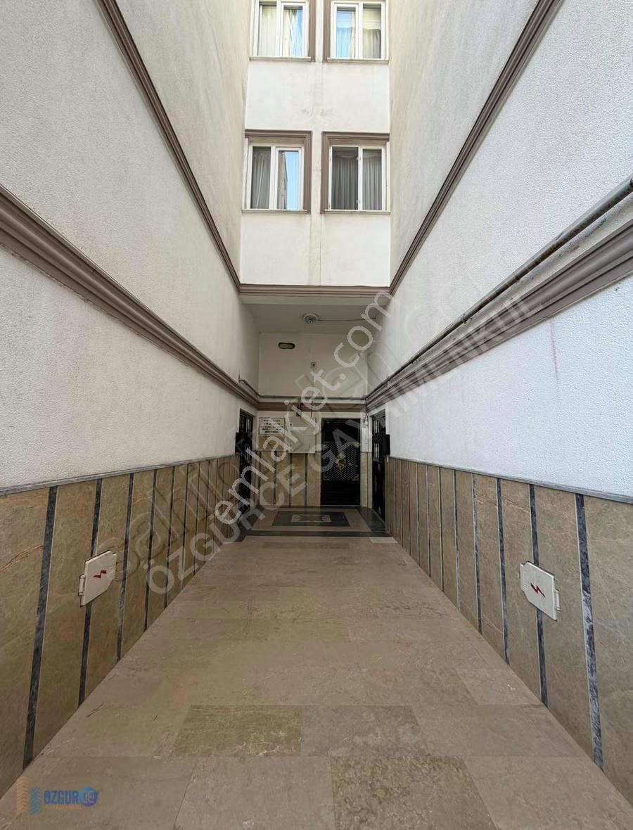 Özgürce Gyd'den Gebze Mustafapaşa Mah.2+1 Kiralık Daıre