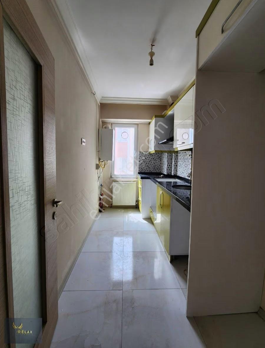 Kapalı Pazara Yakın Konumda Ayrı Mutfaklı 1+1 Kiralık Daire - Görsel 22