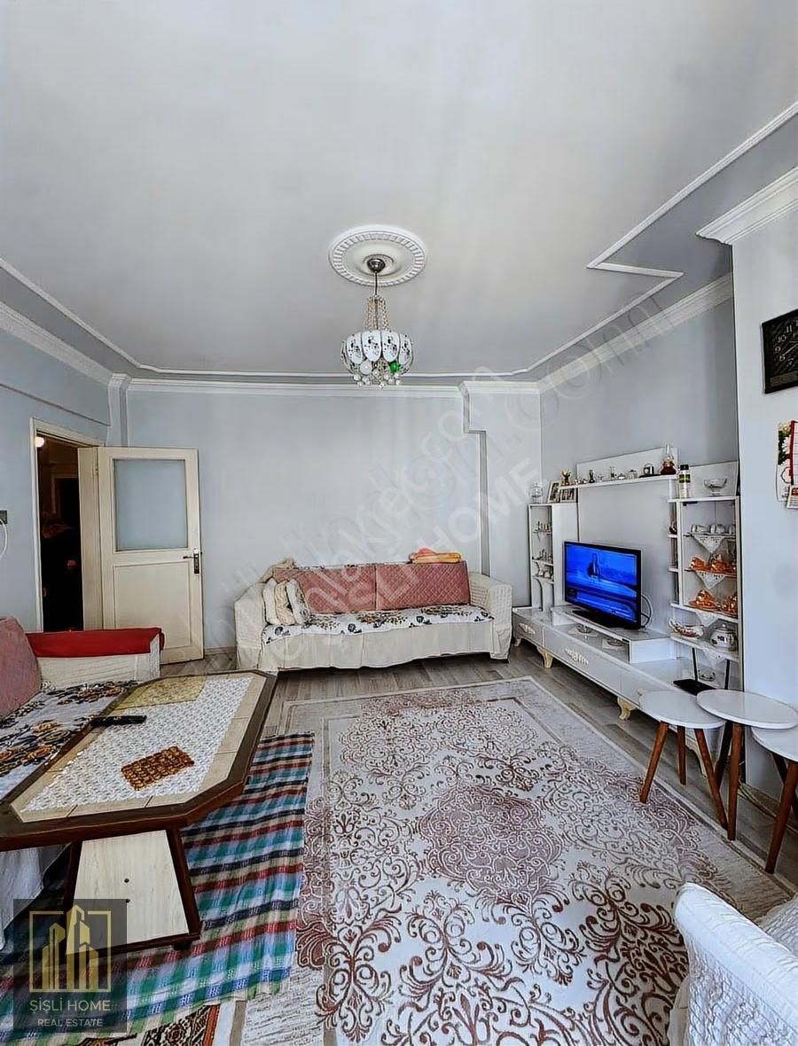 Feriköy'de Satılık 2+1 Daire (85m², Bahçe Sokak) - Görsel 3
