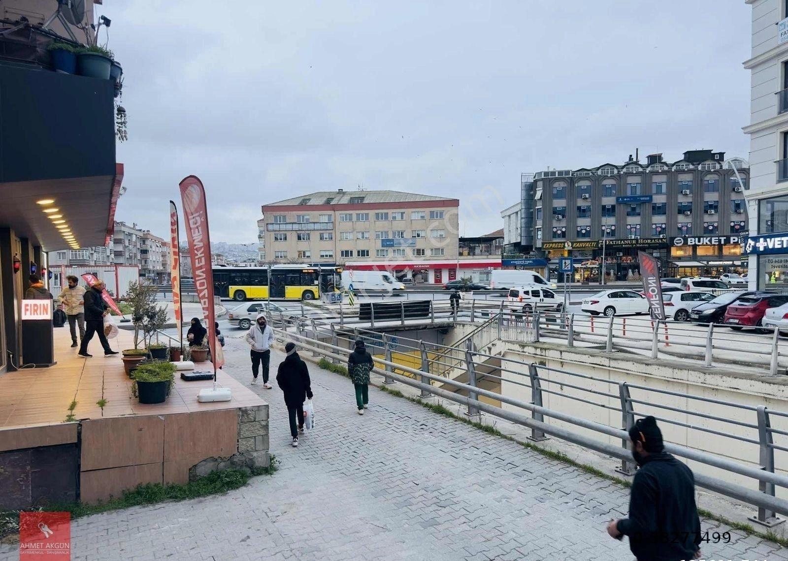 Büyükçekmece Çarşı E-5 Yanyol Yanı 140 M2 Depolu Dükkan