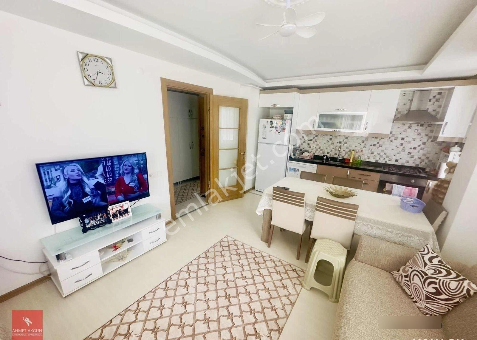 Bayof Sitesinde 2+1 Net 65 M2 Giriş Kat Satılık