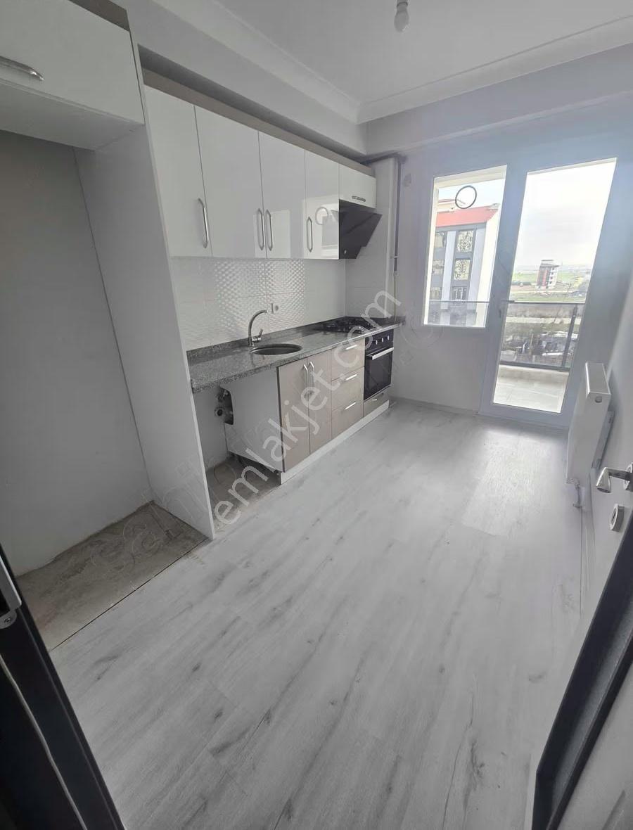 Tekirdağ Kapaklı Adnan Menderes De 84m2 2+1 Satılık Daire