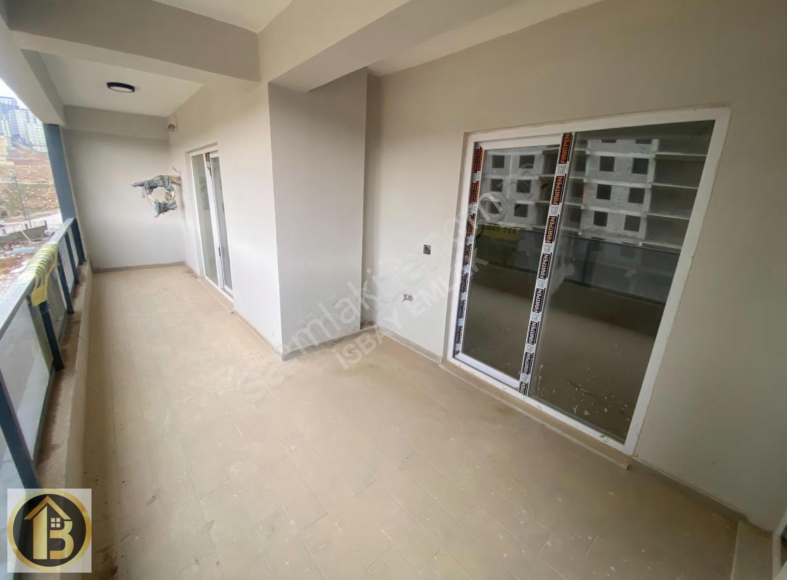Siteli Geniş Peyzaj Alanına Sahip Ultra Lüks 4+1 Fırsat Daire - Görsel 33