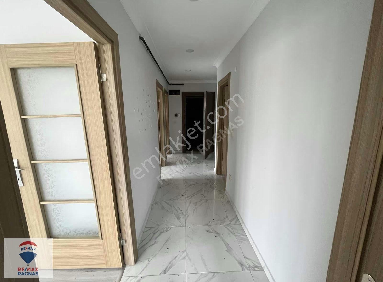 Alemdağ Nilüfer Bahçesi Sitesi Kiralık 2+1 Geniş Daire - Görsel 24