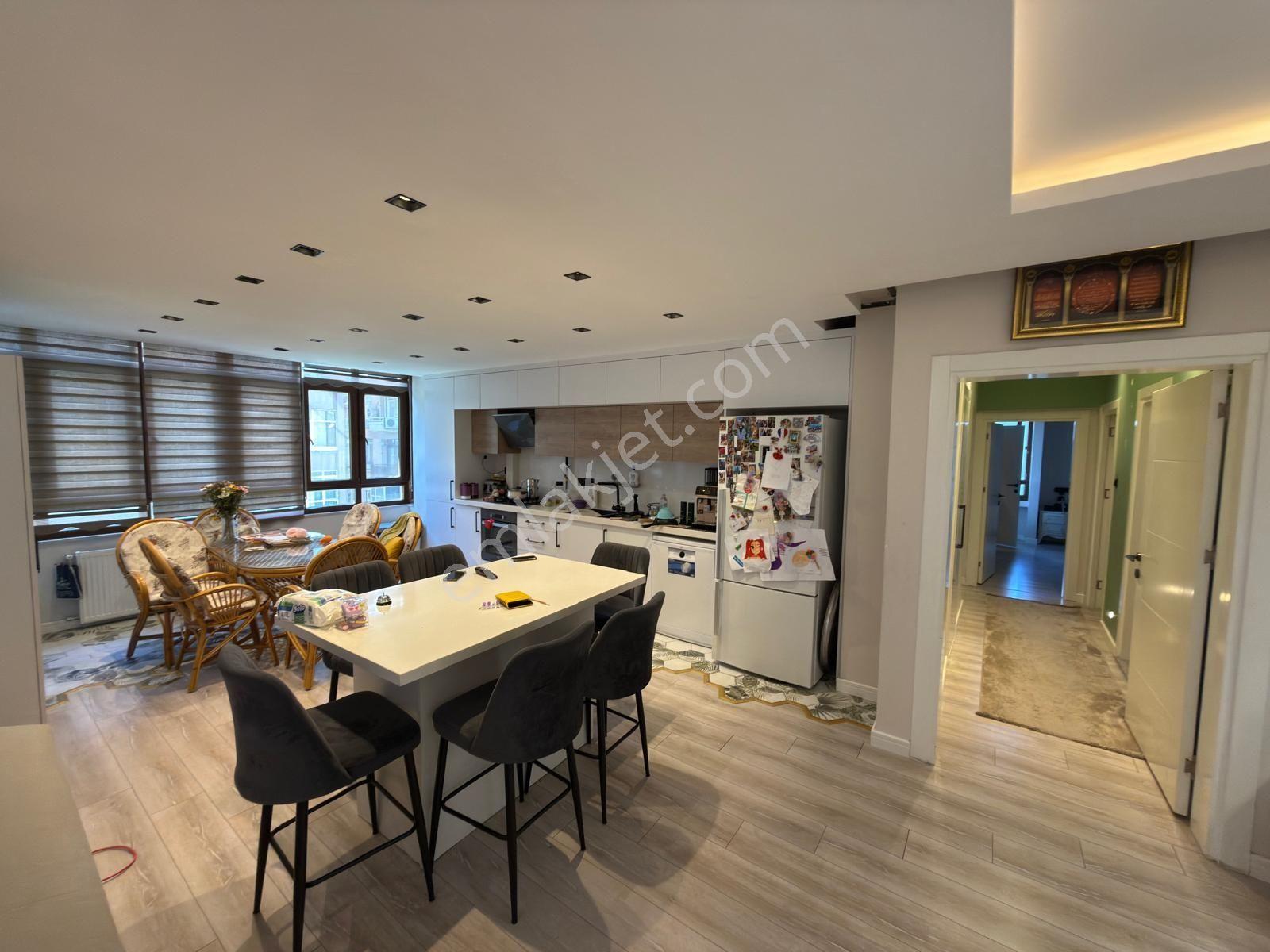 +++reşaybey Mah.satılık 4+1 Daire Cumhuriyet Cad.üzeri Otoparklı - Görsel 14
