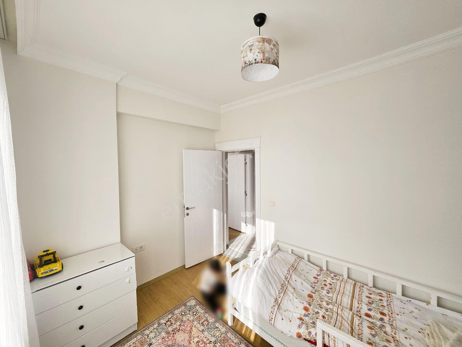 Beykent'te Geniş Ve Ferah Aileye Uygun 2+1 Açık Cephe Daire - Görsel 18