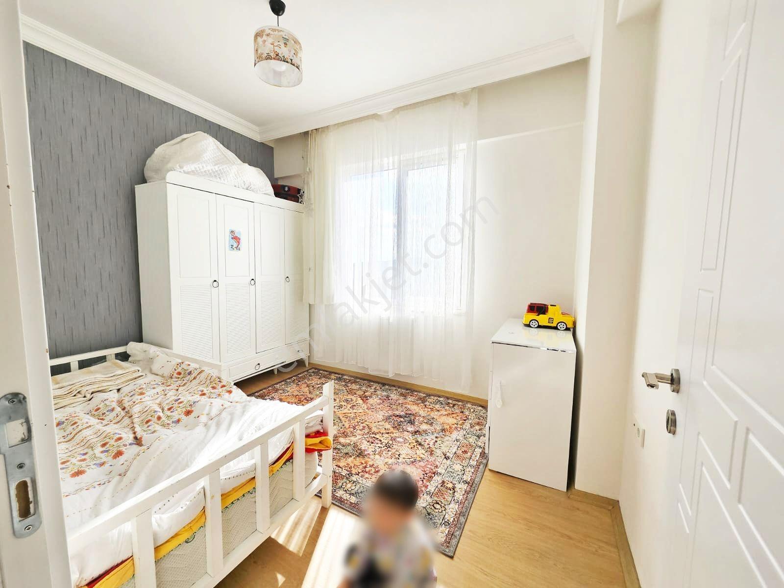 Beykent'te Geniş Ve Ferah Aileye Uygun 2+1 Açık Cephe Daire - Görsel 20