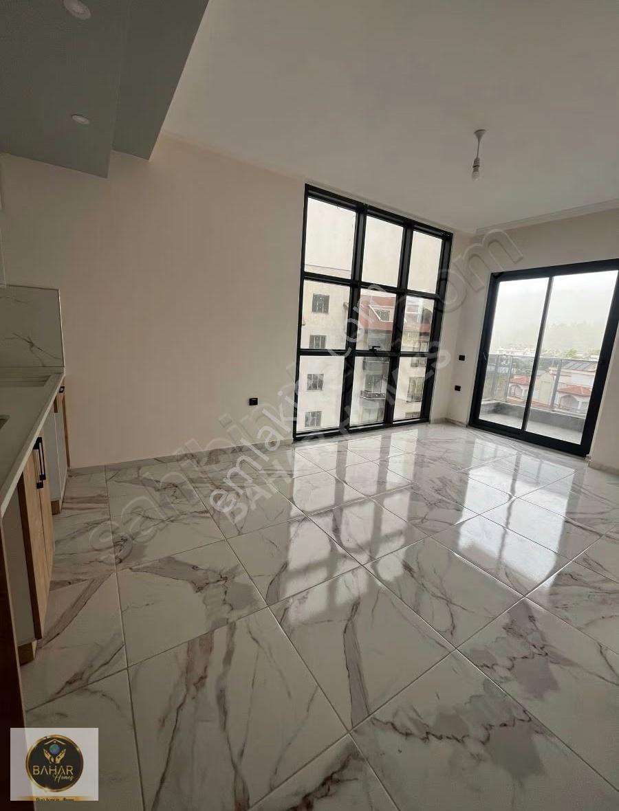 Denize 800 Metre Otel Konsepti Acil Satilik Daire