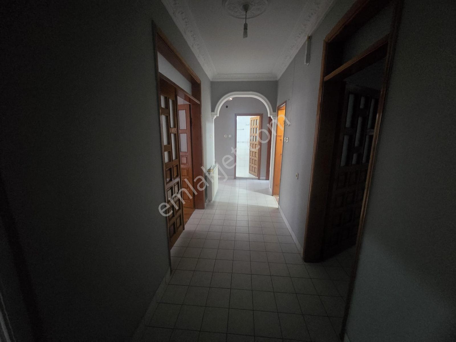 Yardım Emlaktan Akçaabat Yeni Mahallede Kiralık Daire - Görsel 6