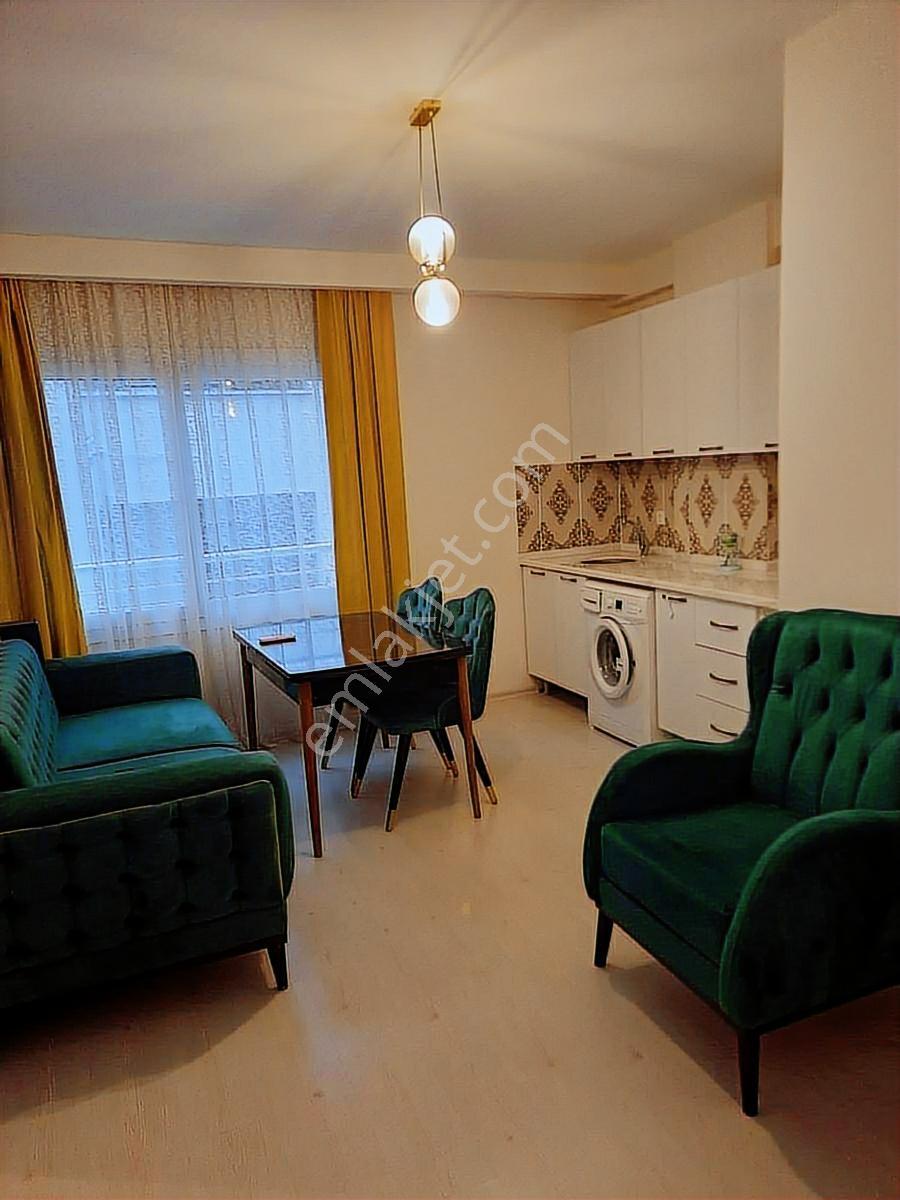 Hcl'den Eşyalı 1+1 Pozcu/forum Civarı Bina 4 Yaş. Satılık Daire
