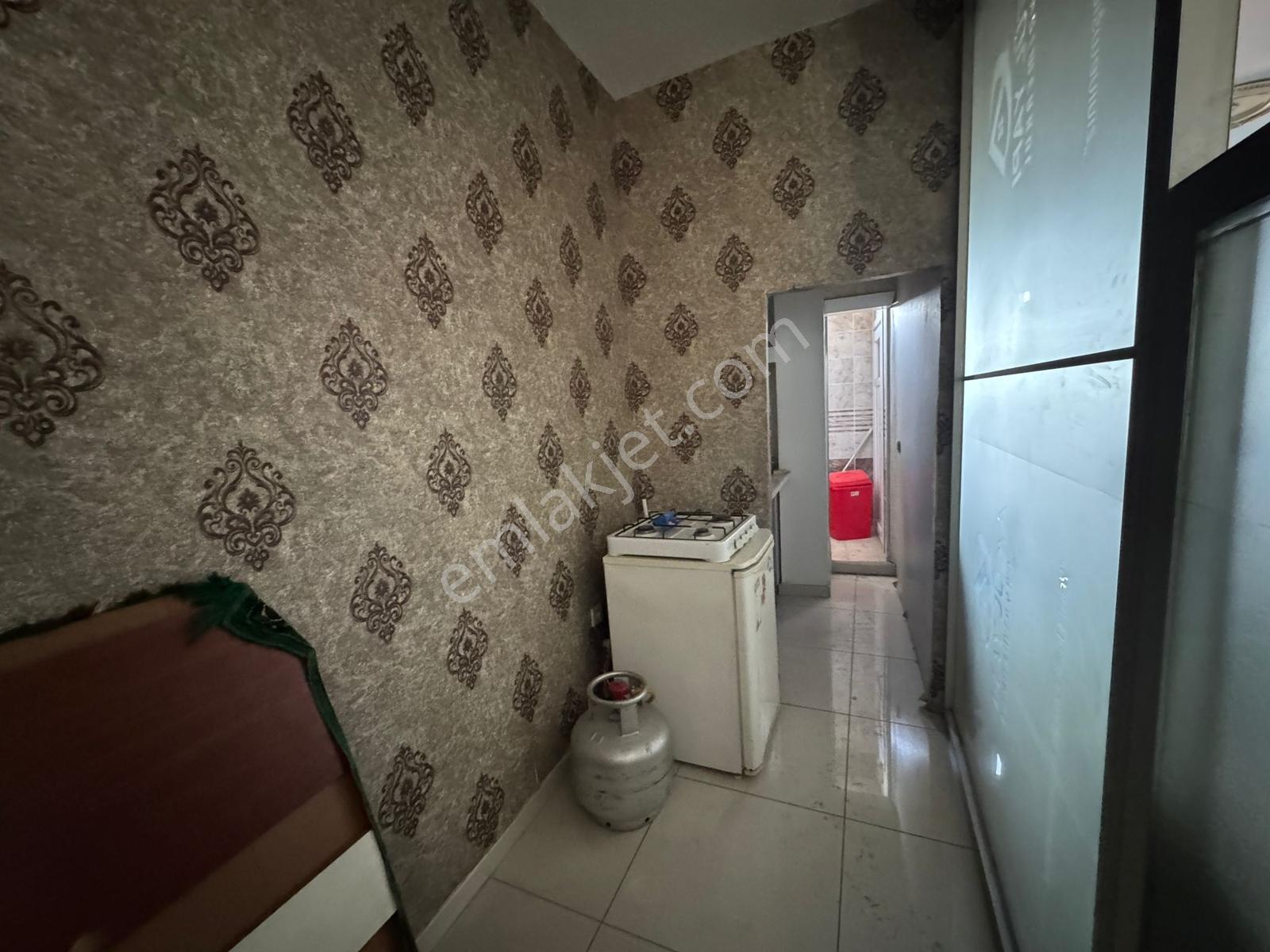 Beylikdüzü Yakuplu Da Kiralık 3 Katlı 150 M2 Ofis Dükkan - Görsel 11