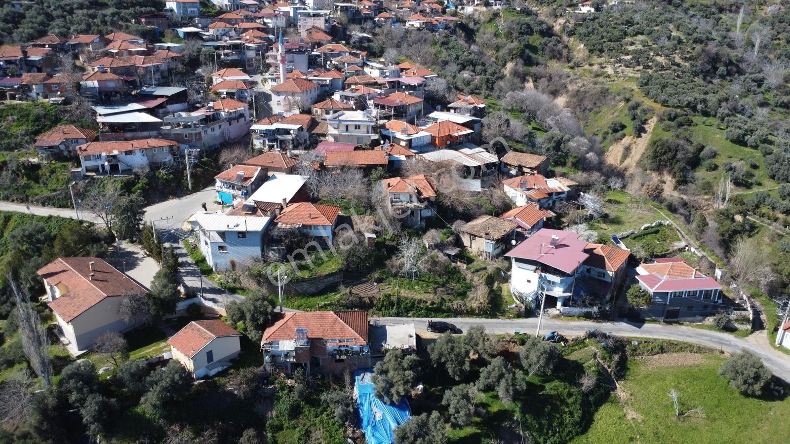 Şok Fiyata Efelerde 509 M² Avlulu Kargir Ev Ve Arsası - Görsel 13