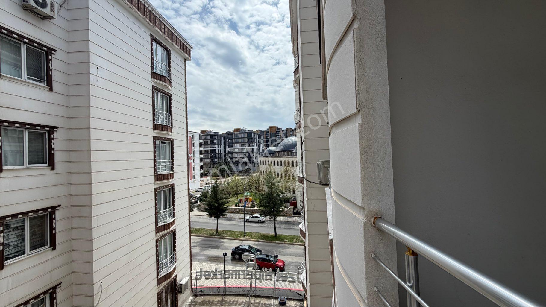 Tılmerç Mahalesi Kiralık 3+1 - Görsel 11