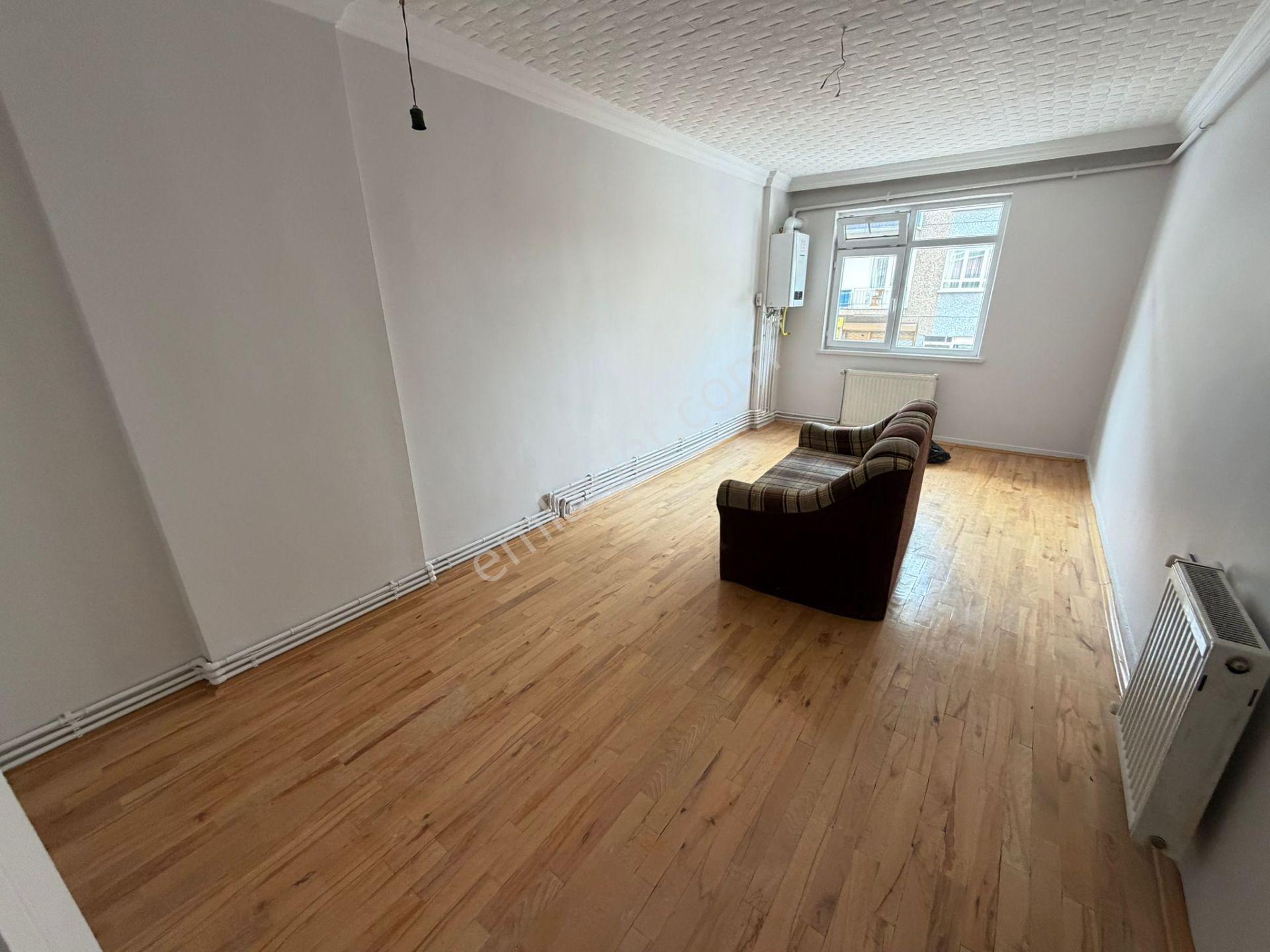 Şafak'tan Fatih Cad. Yanı 2+1 Ön Güney Cephe Balkonlu Kiralık - Görsel 15