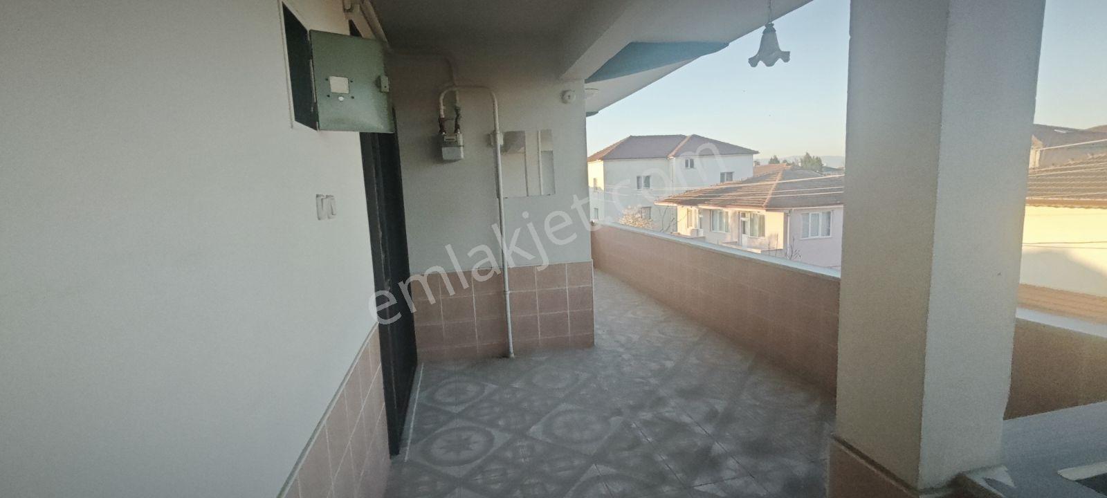 600 Metrekare Arsa İçinde 4 Adet 3+1 Daireler Bir Ev Mustakil - Görsel 27