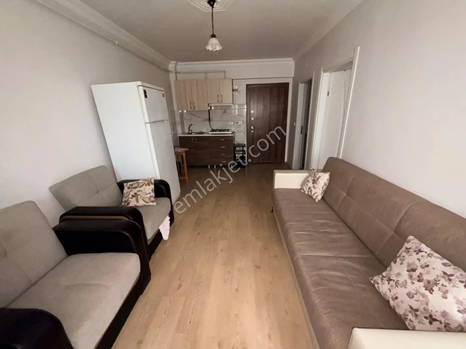 Marmara'dan Atatürk Mahallesi 1+1 Eşyalı Daire