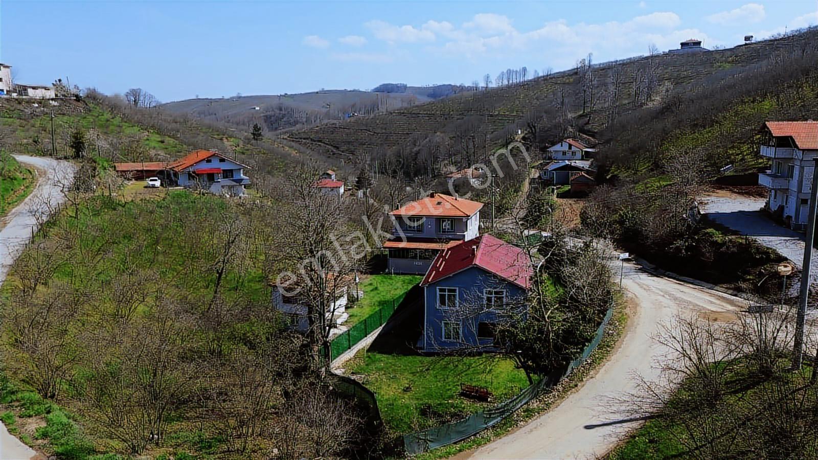 Emlak Evim - 552 M² Arsa İçinde Eşyalı 2 Katlı Müstakil Ev - Görsel 4