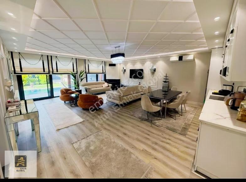 Çatalca Kalfaköyde 580 M² Arsa İçinde 220 M² Ultra Lüks Villa - Görsel 15