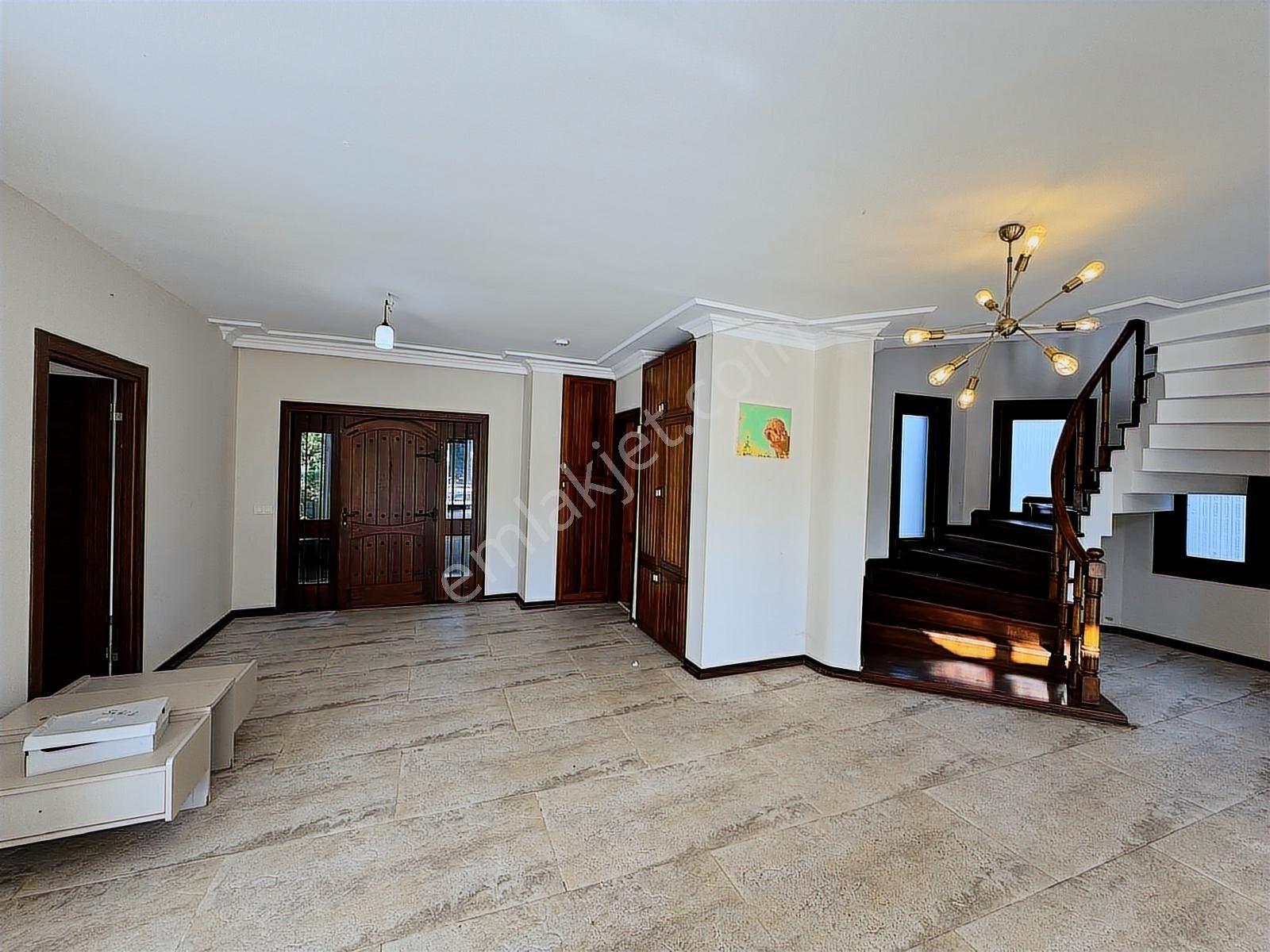 Tepekent Villalarında 5+1 Havuzlu Kiralık Villa 7/24 Güvenlikli - Görsel 18