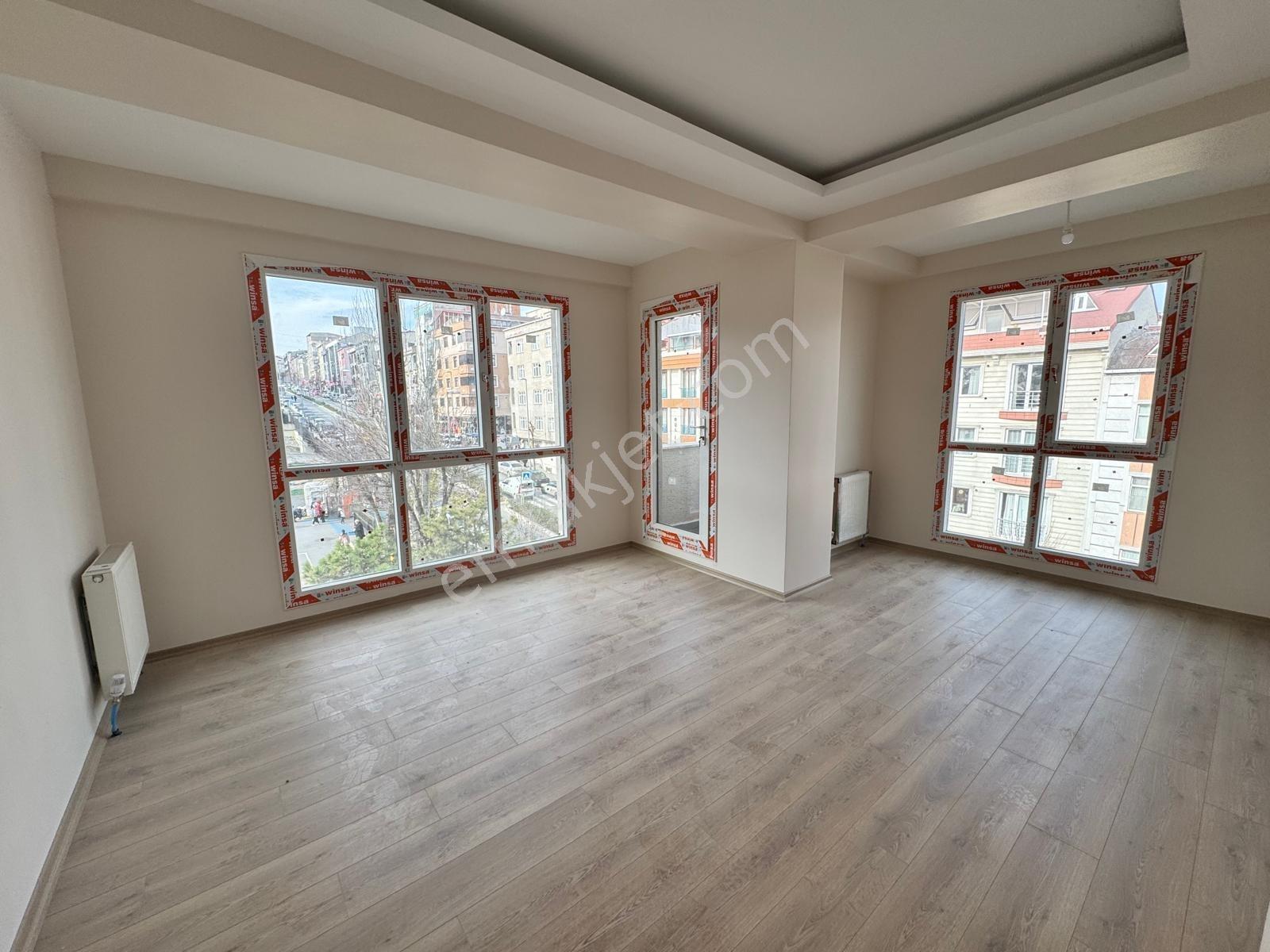 Atatürk Mah. Butik Sitede Metro Yanı Kiralık 4+2 Sıfır Dubleks - Görsel 3