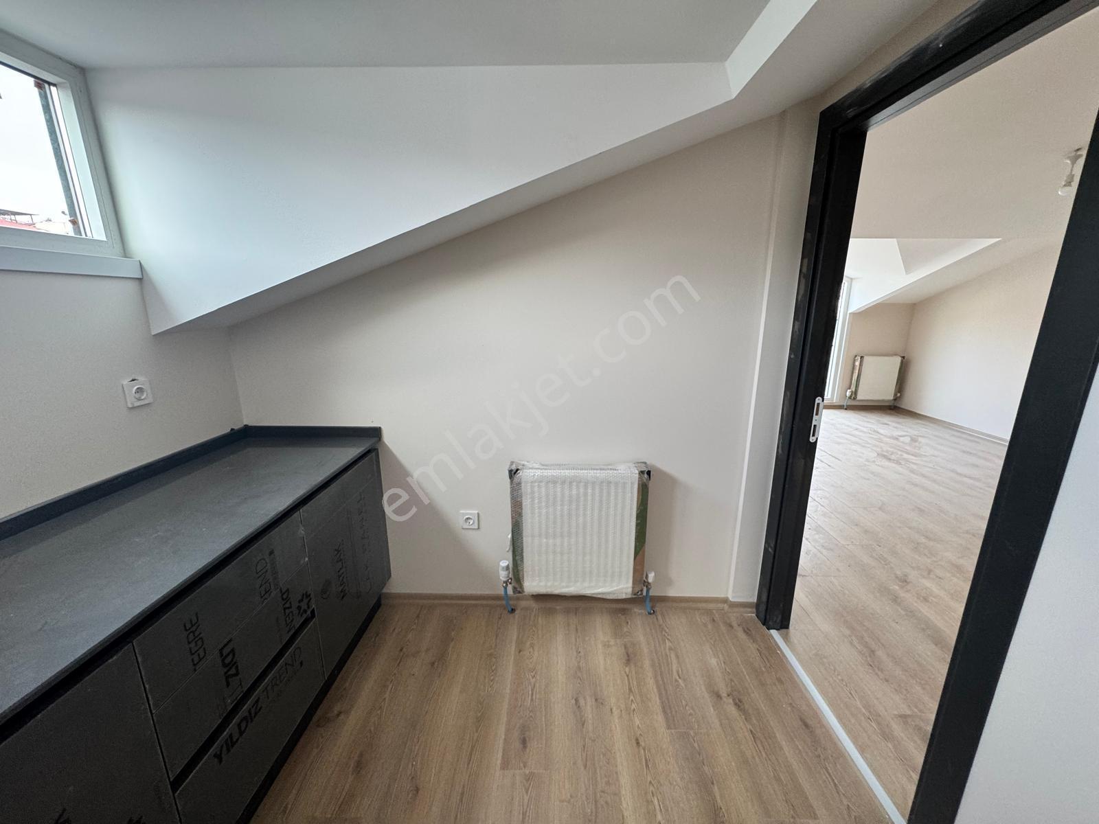Atatürk Mah. Butik Sitede Metro Yanı Kiralık 4+2 Sıfır Dubleks - Görsel 28
