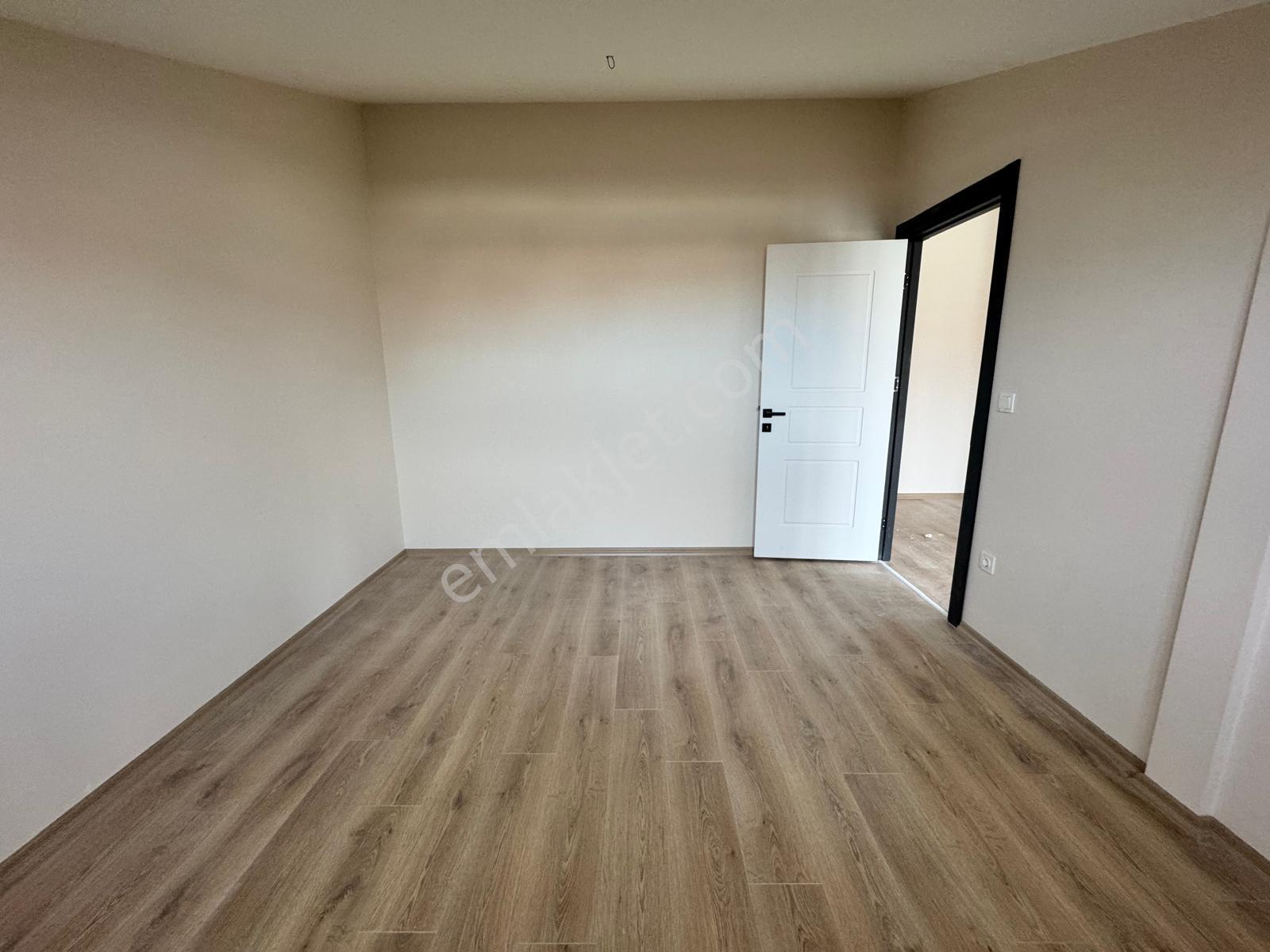Atatürk Mah. Butik Sitede Metro Yanı Kiralık 4+2 Sıfır Dubleks - Görsel 8
