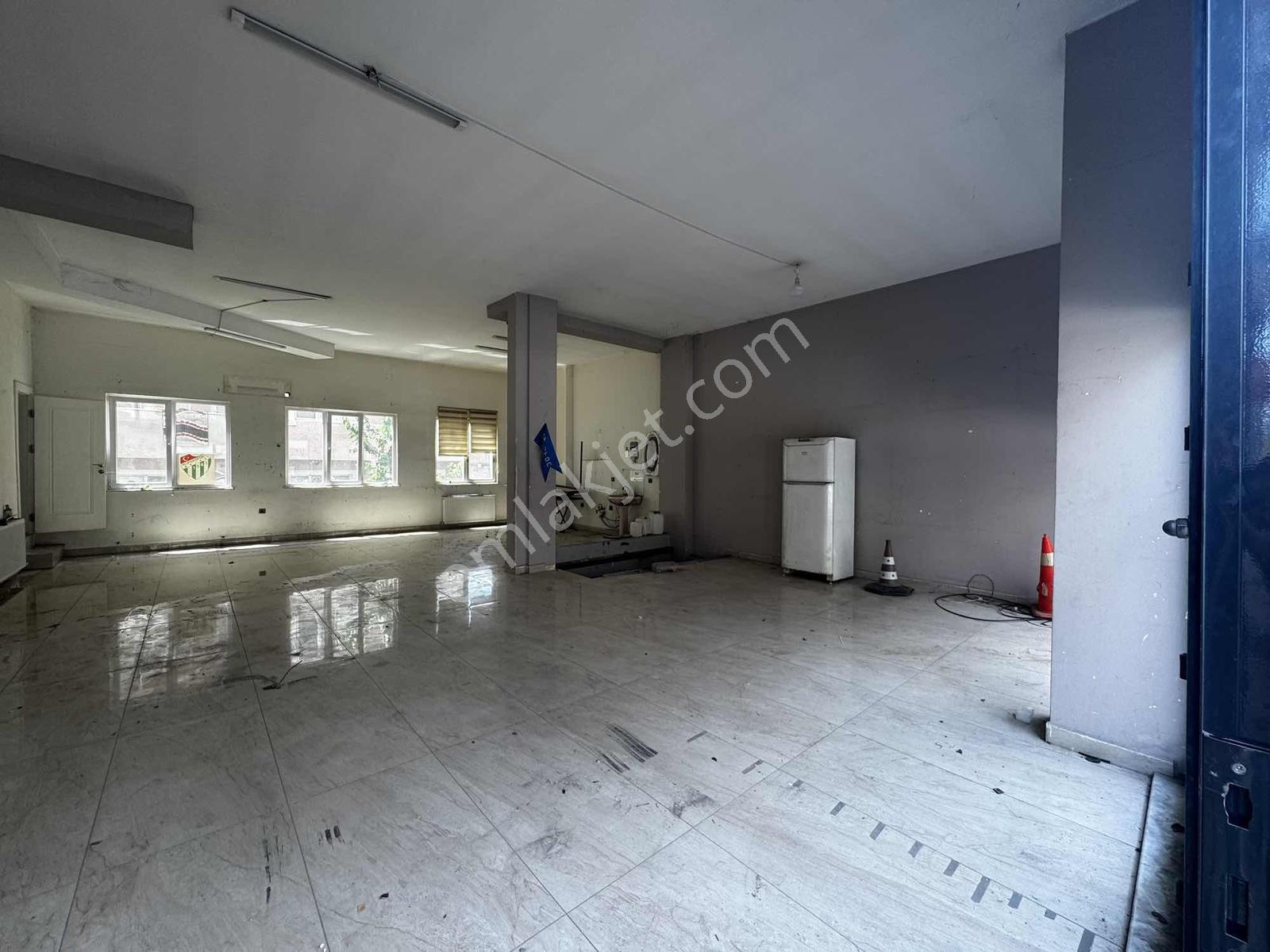 Nilüfer Üçevlerde Cadde Üzeri Kiralık 160 M² Mağaza & Dükkan - Görsel 4