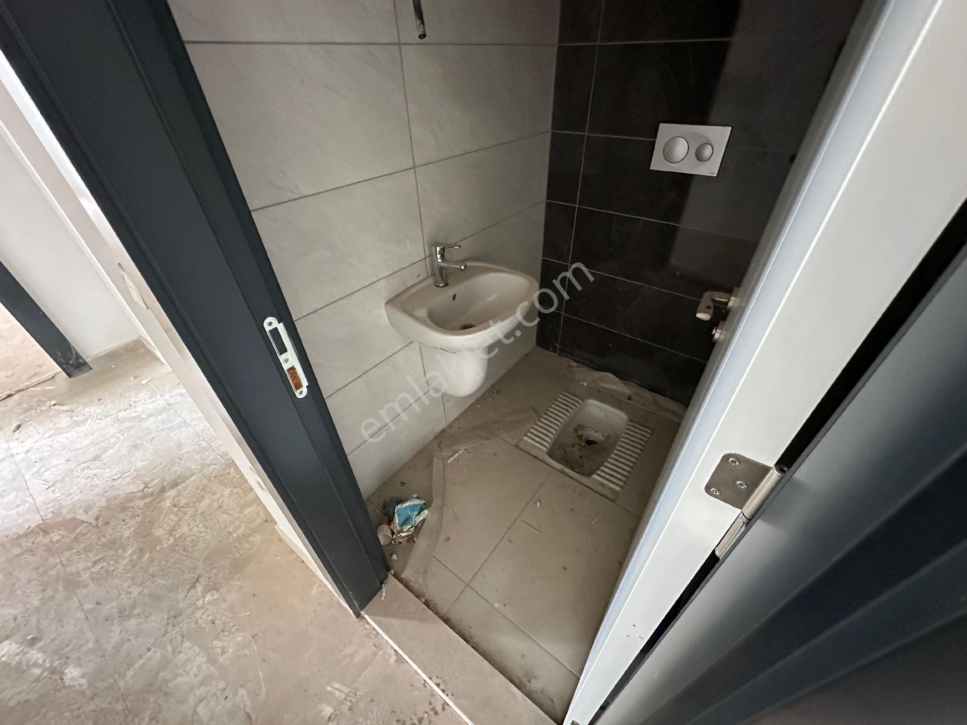 Ra Gayrimenkulden Altaylılar Mahallesi Site İçerisinde Nezih 4+1 Kiralık - Görsel 23