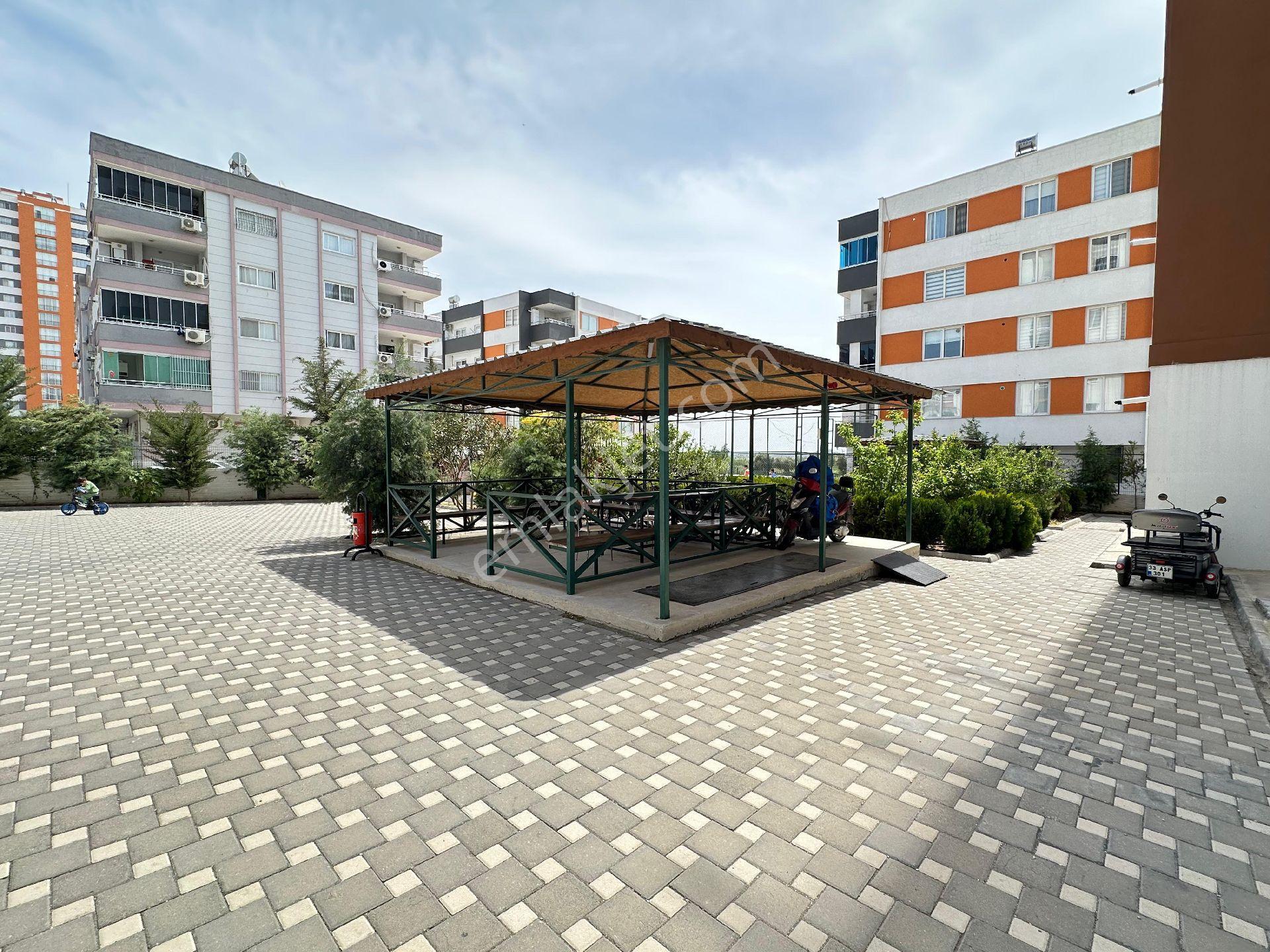 Ra Gayrimenkulden Altaylılar Mahallesi Site İçerisinde Nezih 4+1 Kiralık - Görsel 31