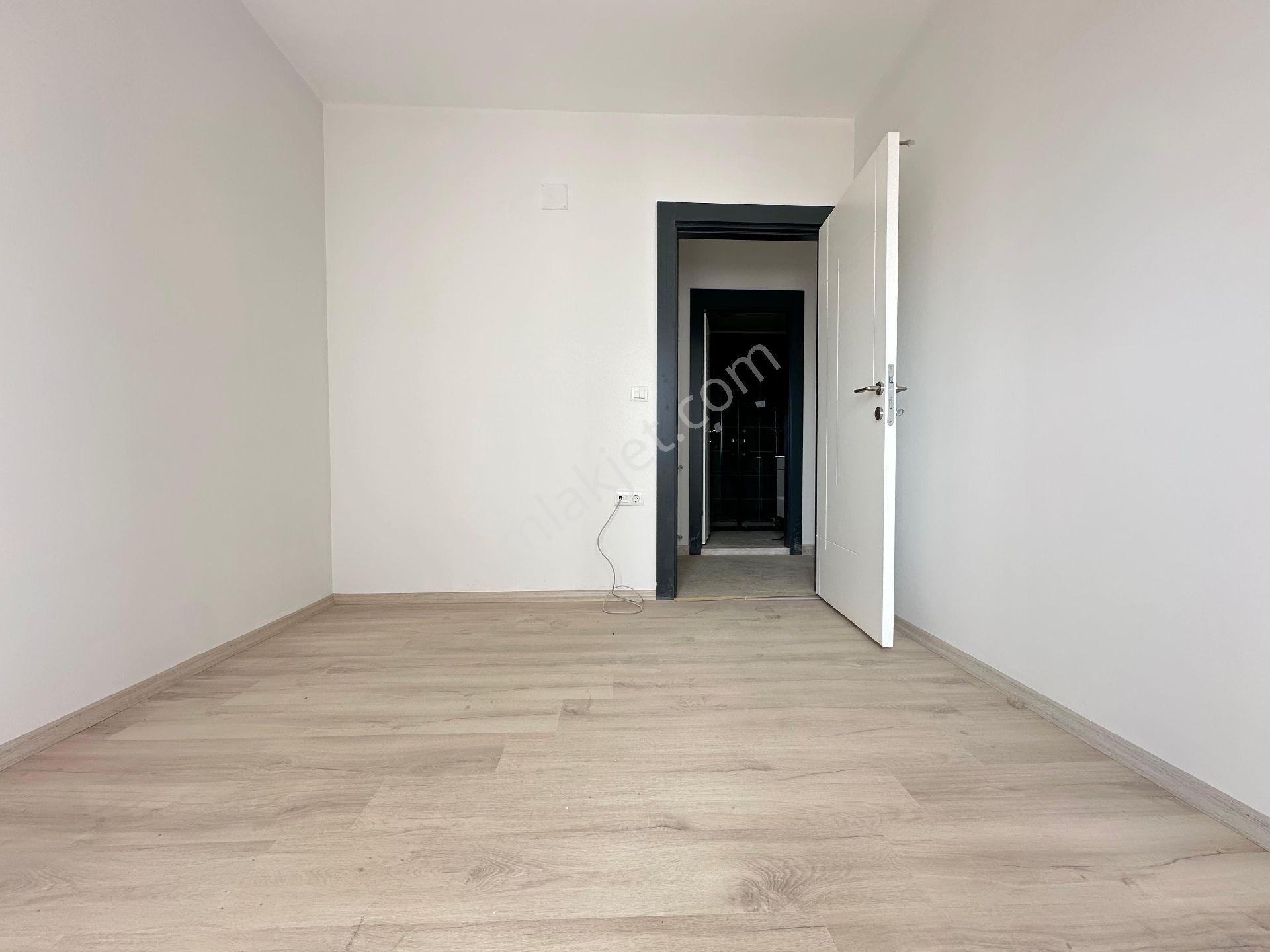 Ra Gayrimenkulden Altaylılar Mahallesi Site İçerisinde Nezih 4+1 Kiralık - Görsel 9