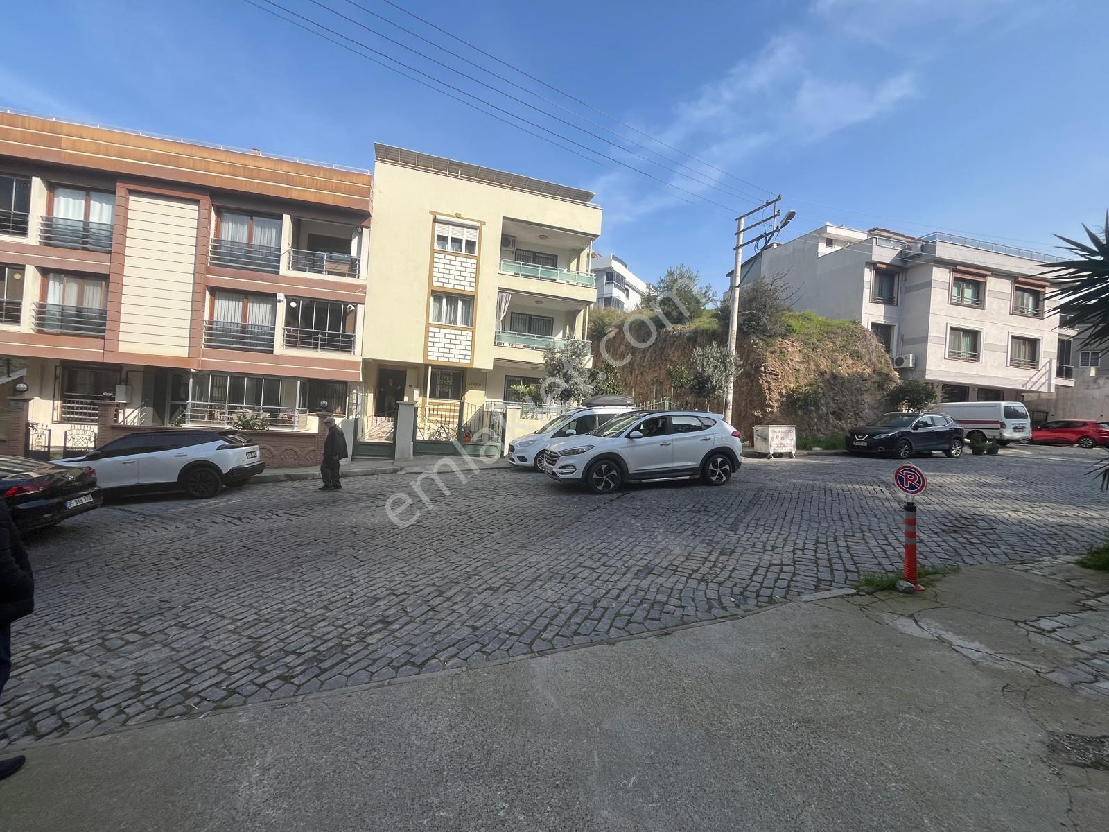Turpa Black'ten Balçova Eğitim Mahallesinde Satılık Komple Bina