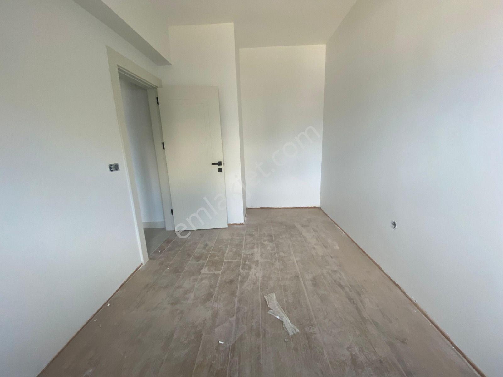 Turyaptan Yeni Projede Göztepe Stadına Yakın,havuzlu Sitede 2+1 - Görsel 6