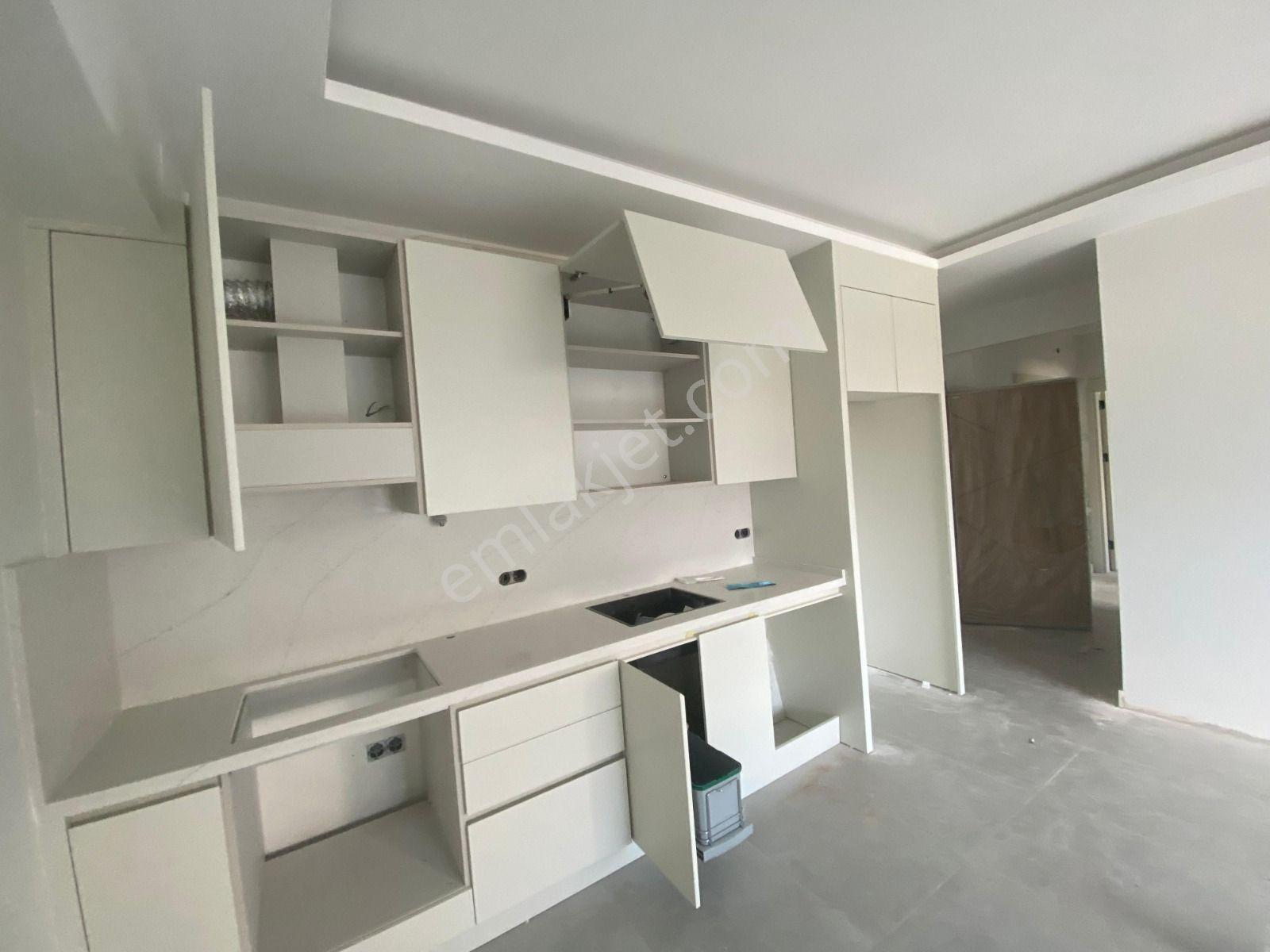 Turyaptan Yeni Projede Göztepe Stadına Yakın,havuzlu Sitede 2+1 - Görsel 9
