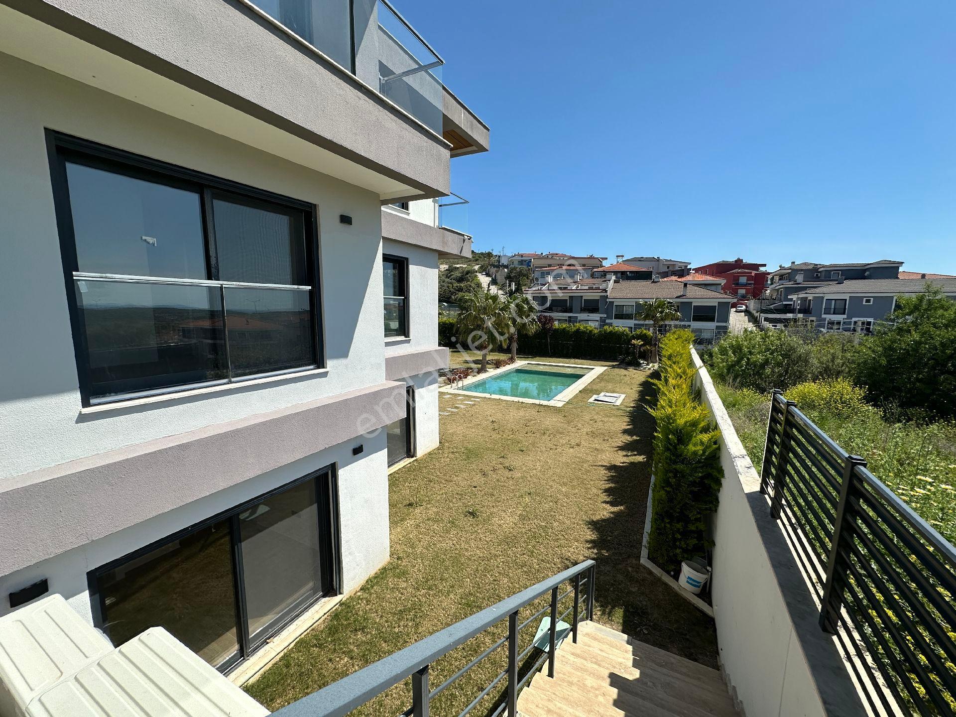 Çeşme Musalla Mah. Satılık Triplex Tam Müstakil 6+2 Villa - Görsel 12