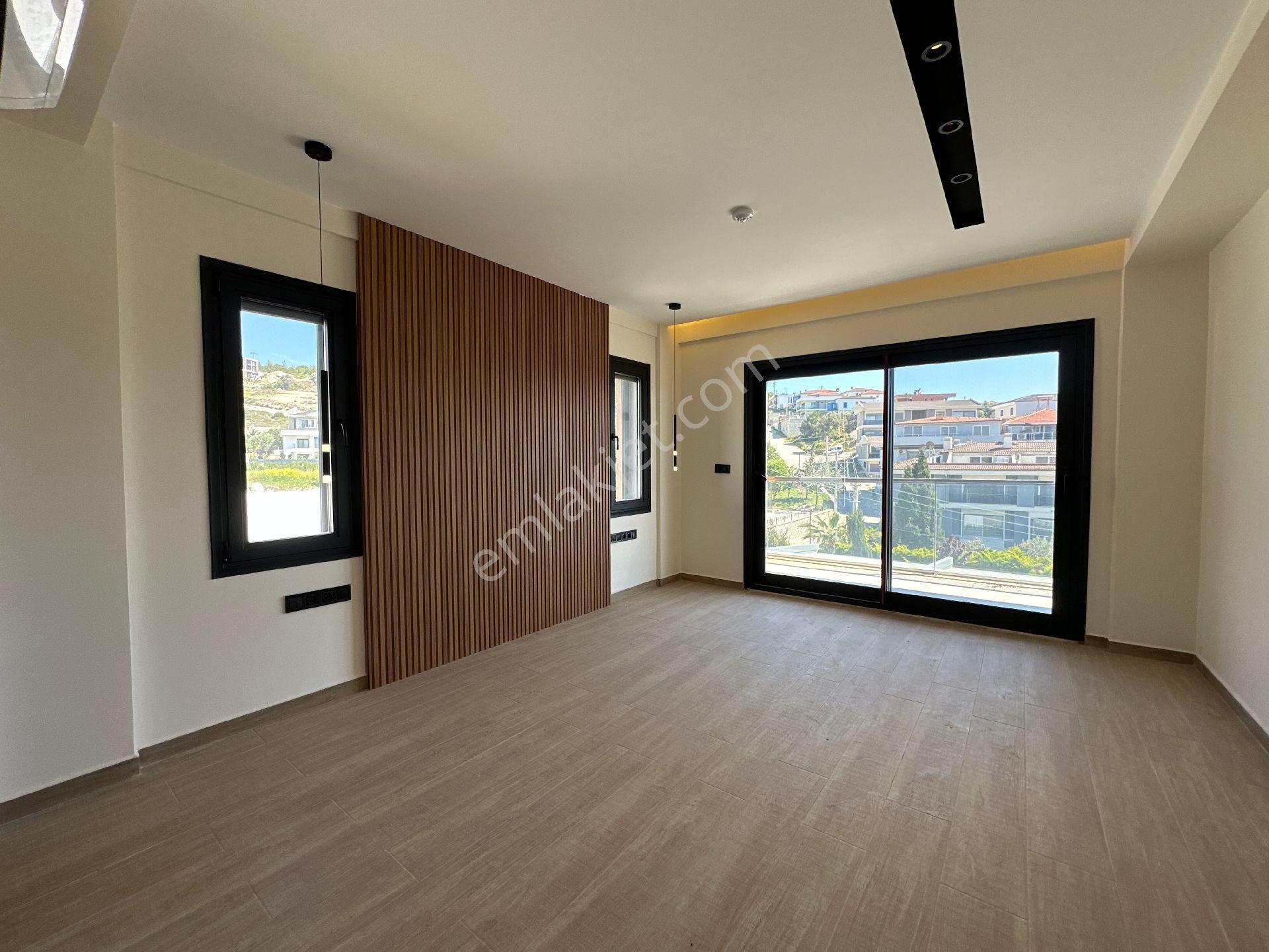Çeşme Musalla Mah. Satılık Triplex Tam Müstakil 6+2 Villa - Görsel 34