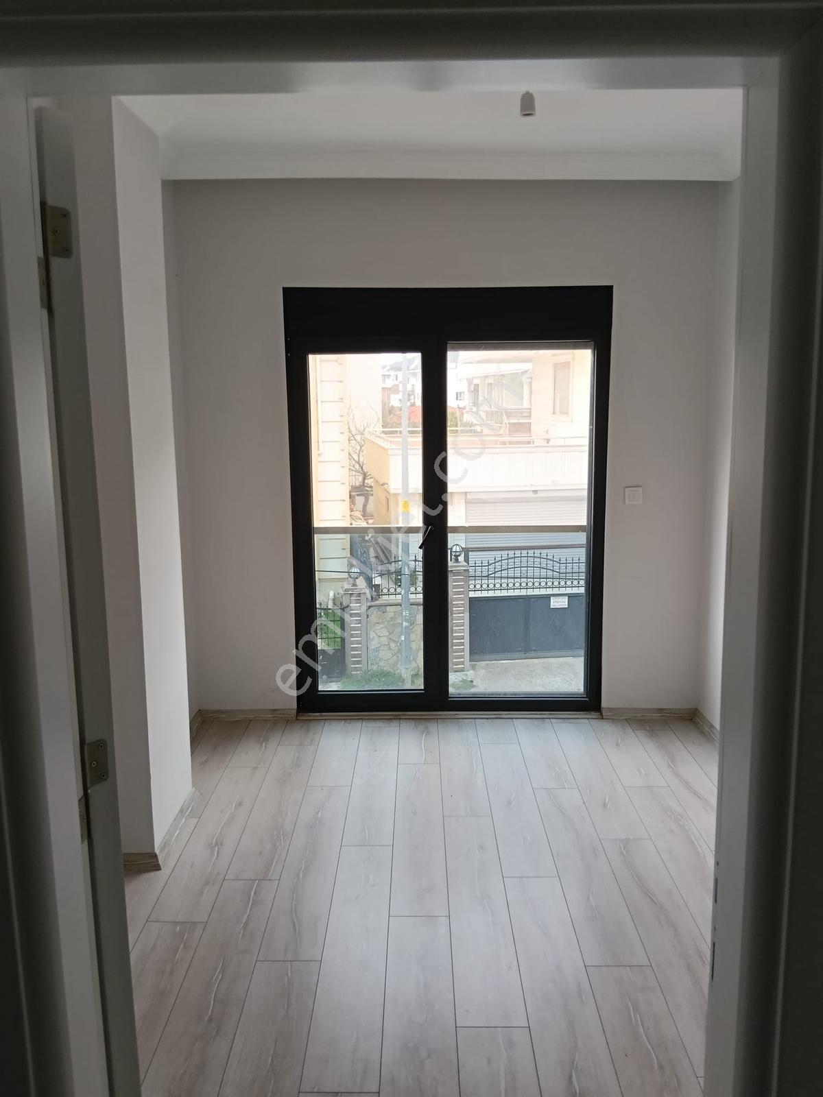 Eu Gayrimenkul'den 2+1 Ayrı Mutfak Güre Merkezde Sürekli Kiralık - Görsel 8