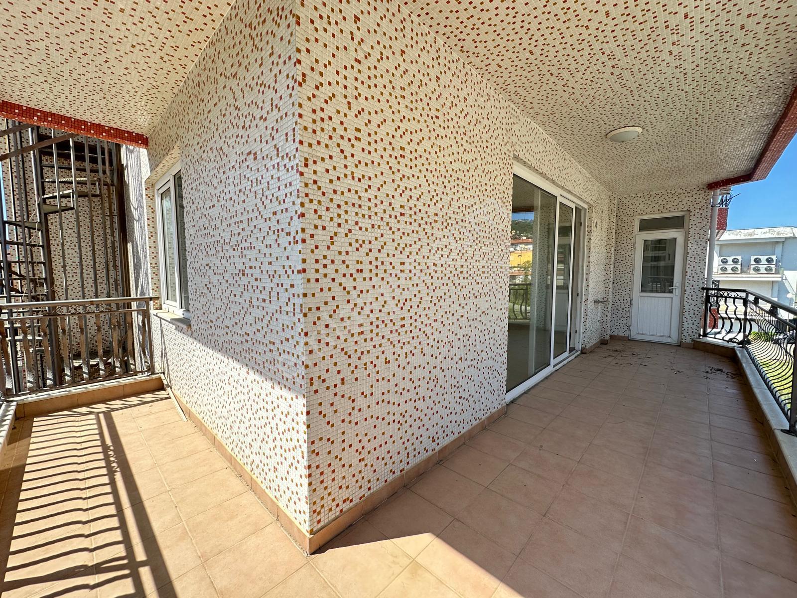 Alanya Çevre Yolu Kenarı Kiralık 3+1 Ayrı Mutfak Ofis/daire - Görsel 8