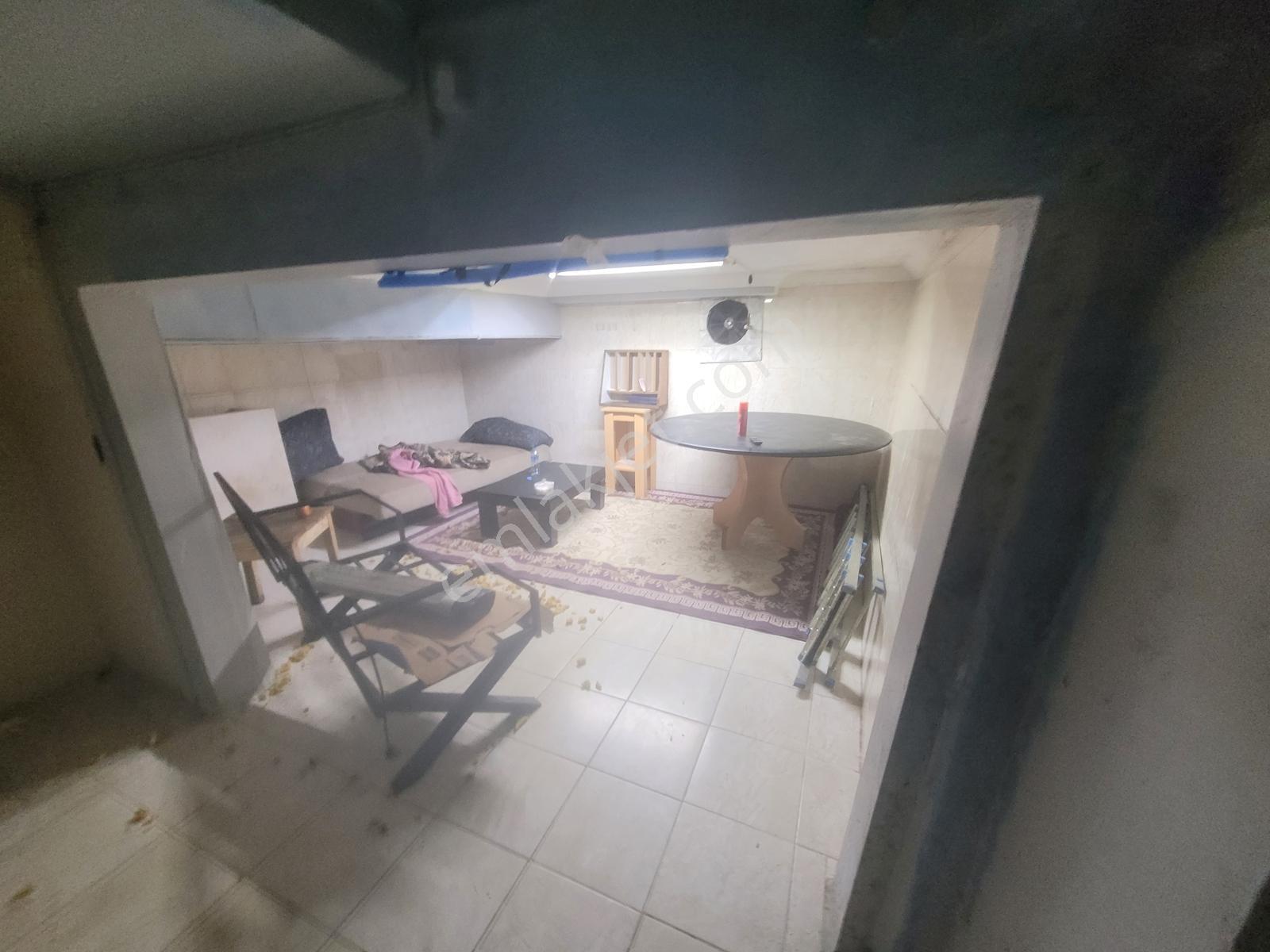 Aksaray'da Her İşe Koluna Uygun Satılık Dükkan - Görsel 15