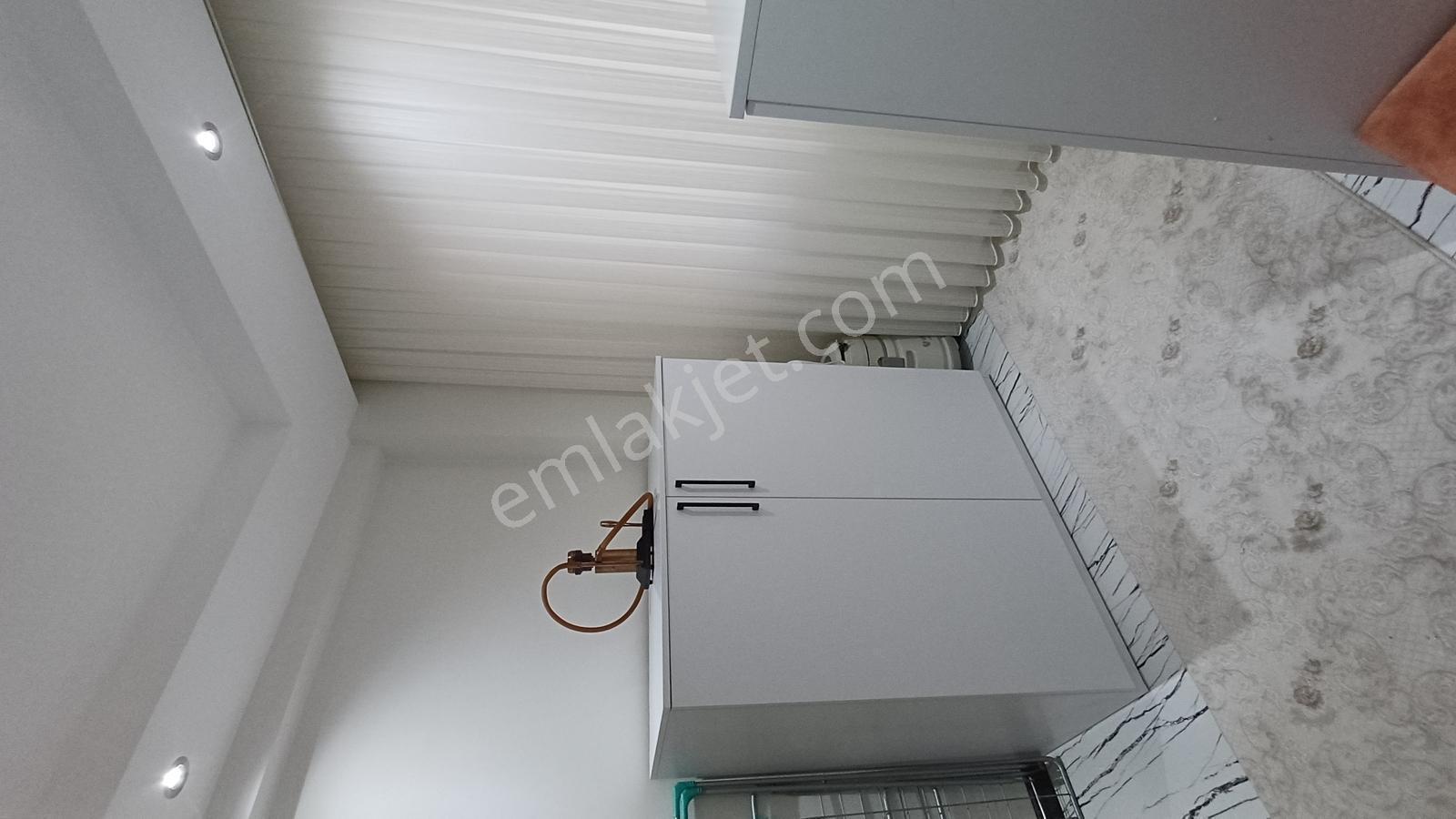 Şehir Merkezinde Full Eşyalı 2+1 Satılık Daire..... - Görsel 10